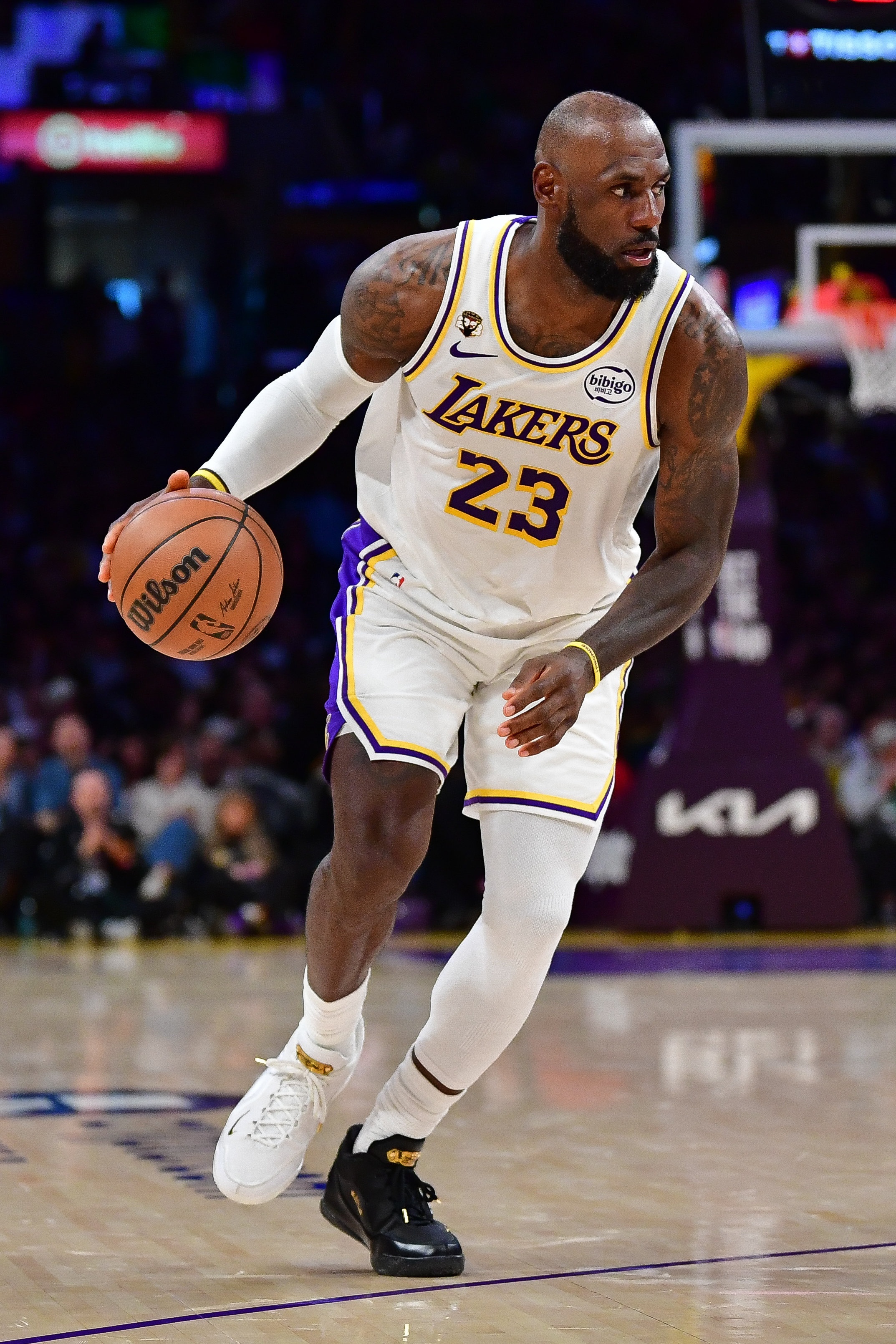 九游体育官网app登录入口-场均进球谁最多？大帅领跑 詹东杜领衔现役14人 库约华亚挤进榜单