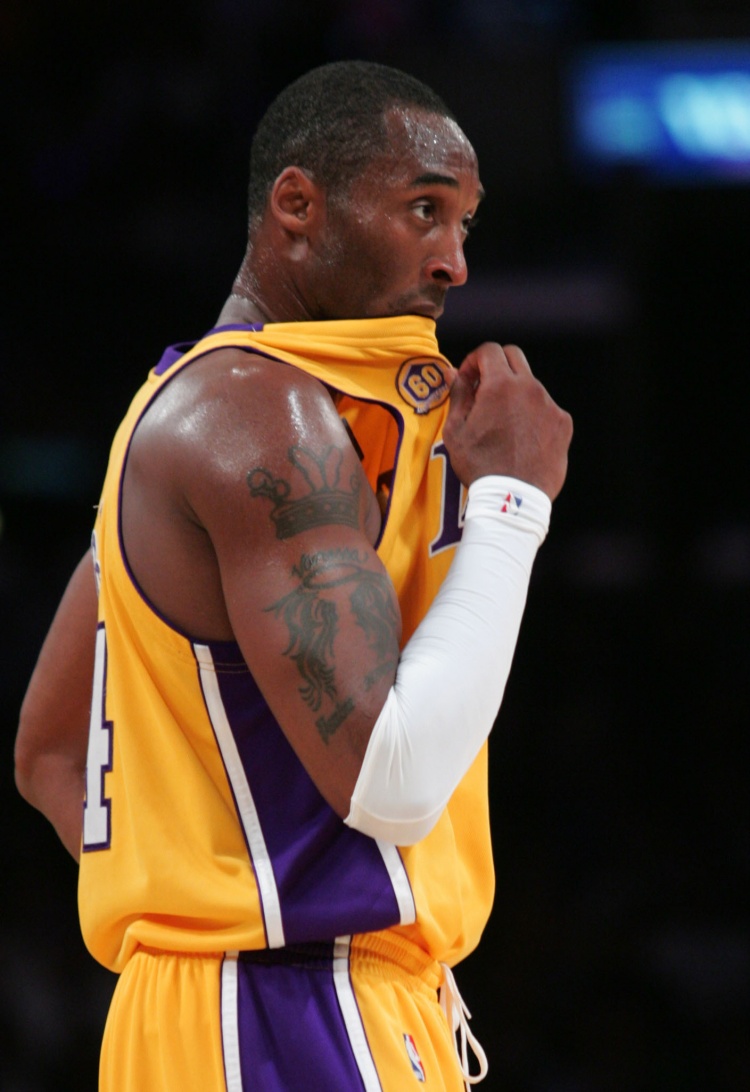 九游体育官网app登录入口-场均进球谁最多？大帅领跑 詹东杜领衔现役14人 库约华亚挤进榜单